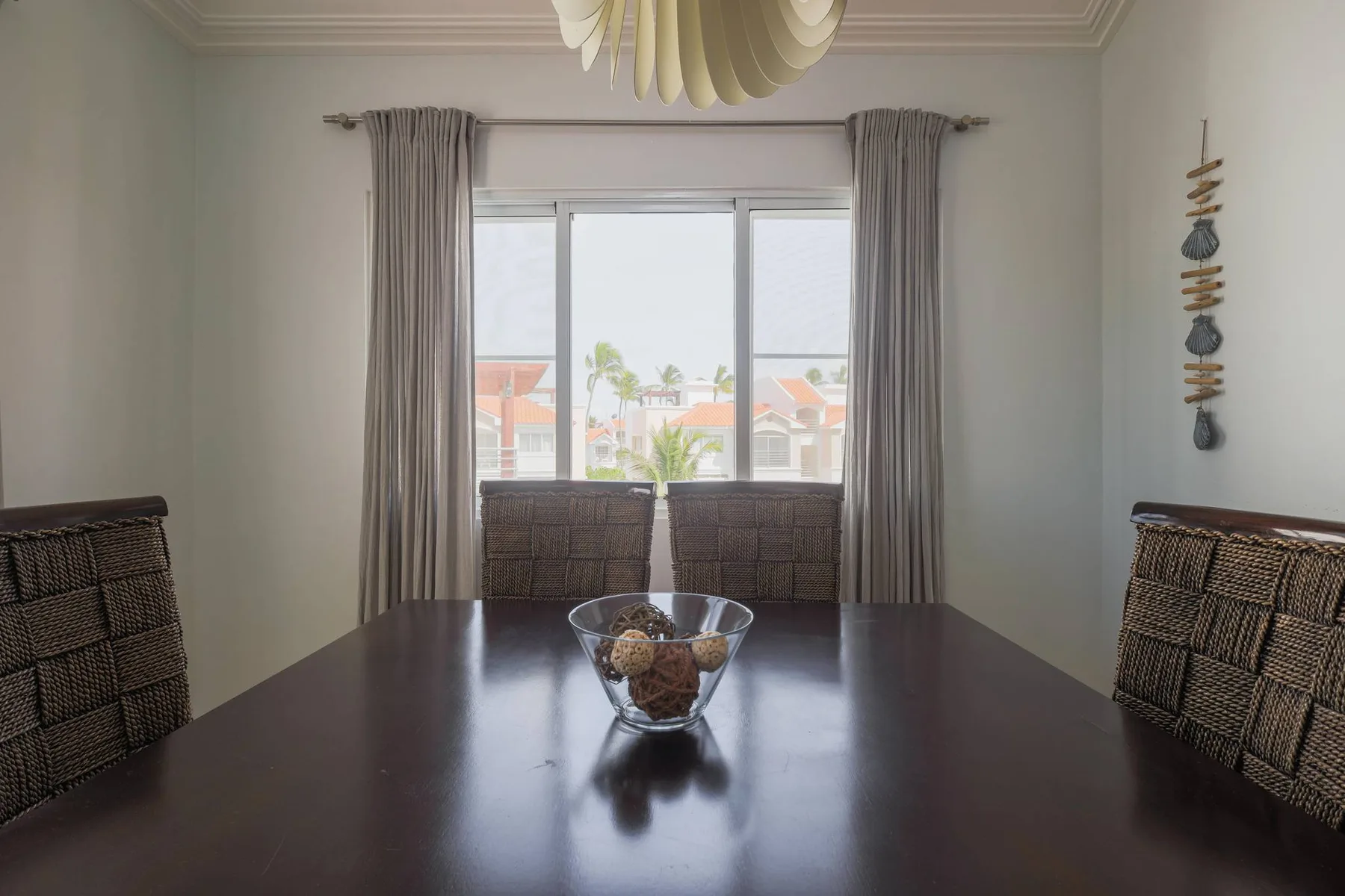 Corte Sea D302LO_200Mbps_Private RoofDeck_Walk2Beach