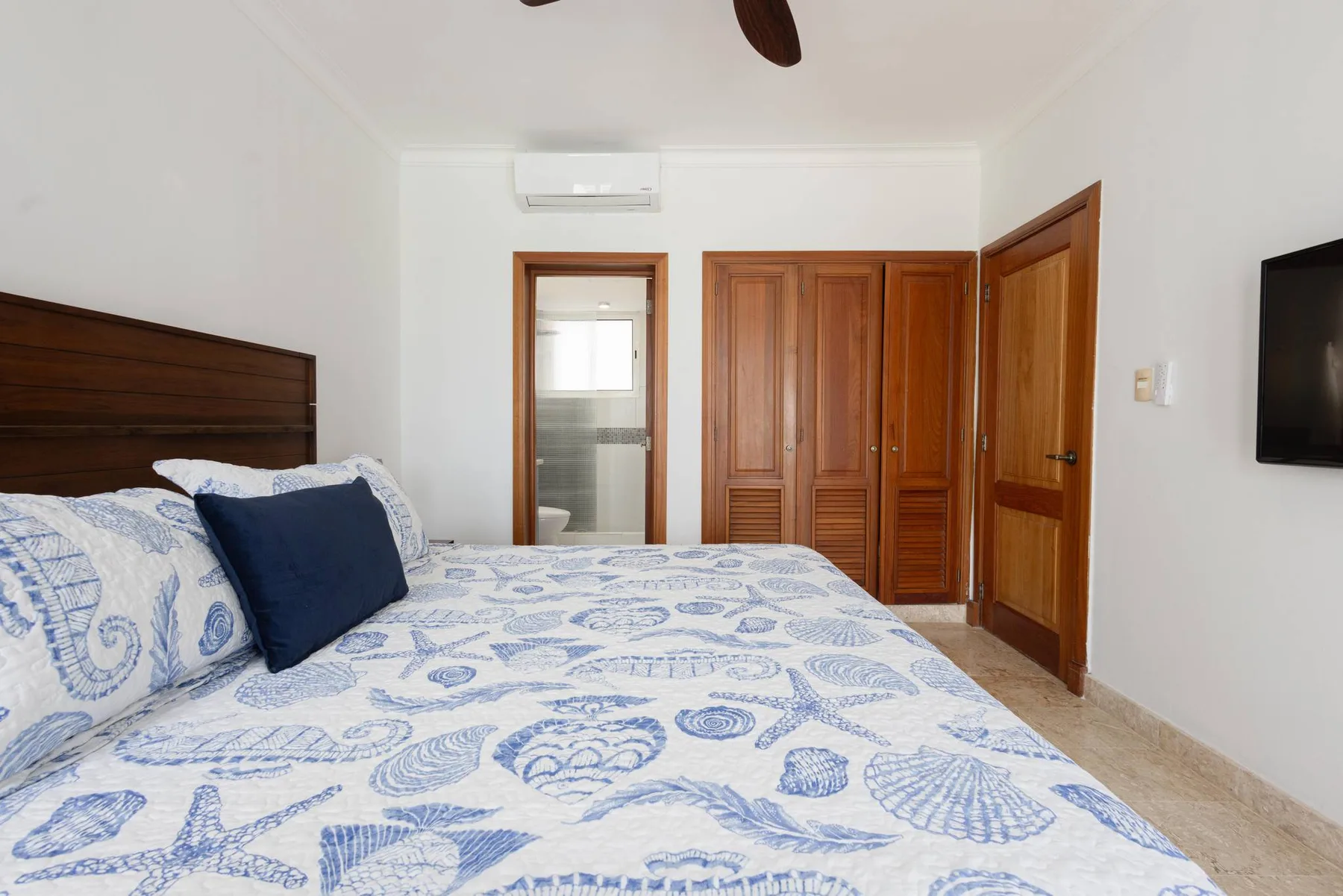 Playa Turquesa D403LO_80Mbps_Private Beach Access_Pools