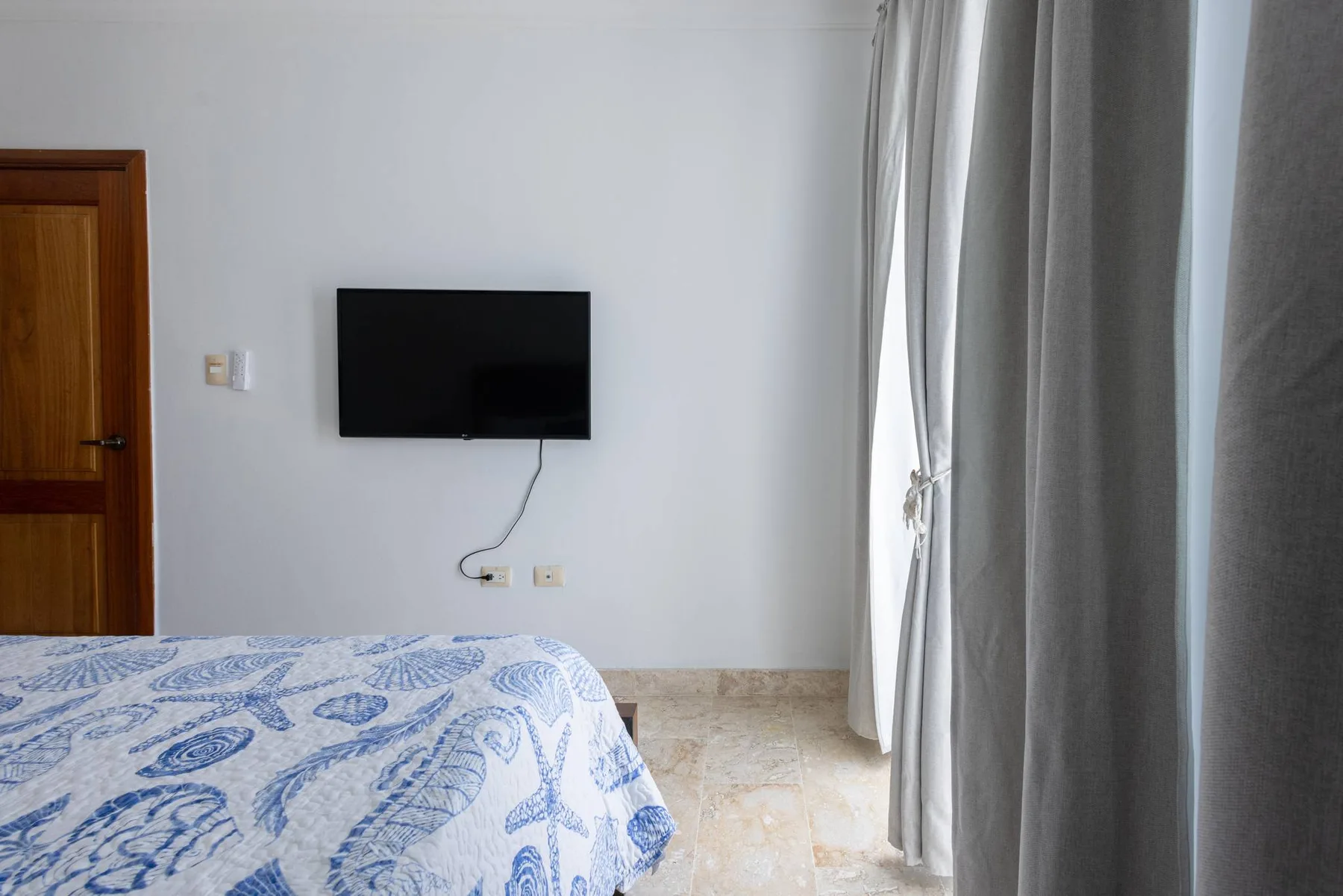 Playa Turquesa D403LO_80Mbps_Private Beach Access_Pools