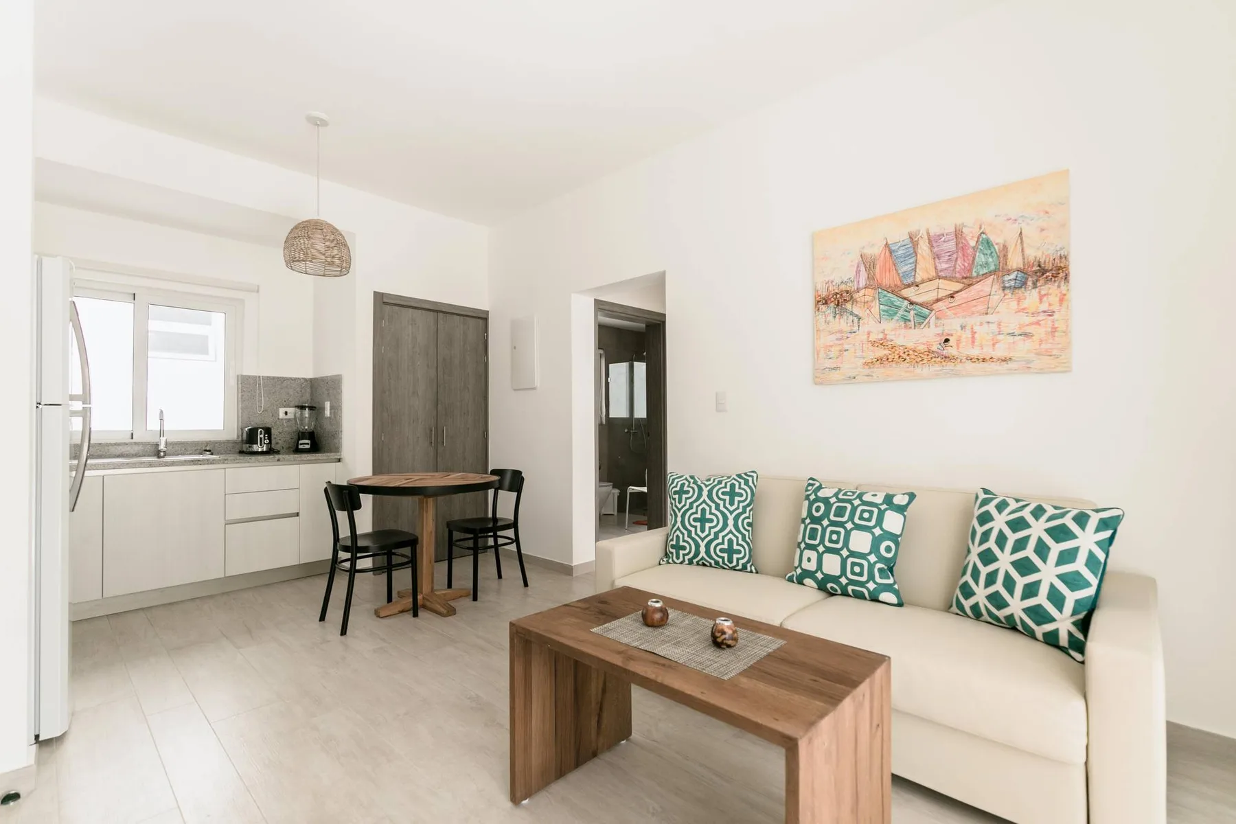 Paseo Del Mar B2B_200Mbps_Pool_Walk to Beach & Dining!