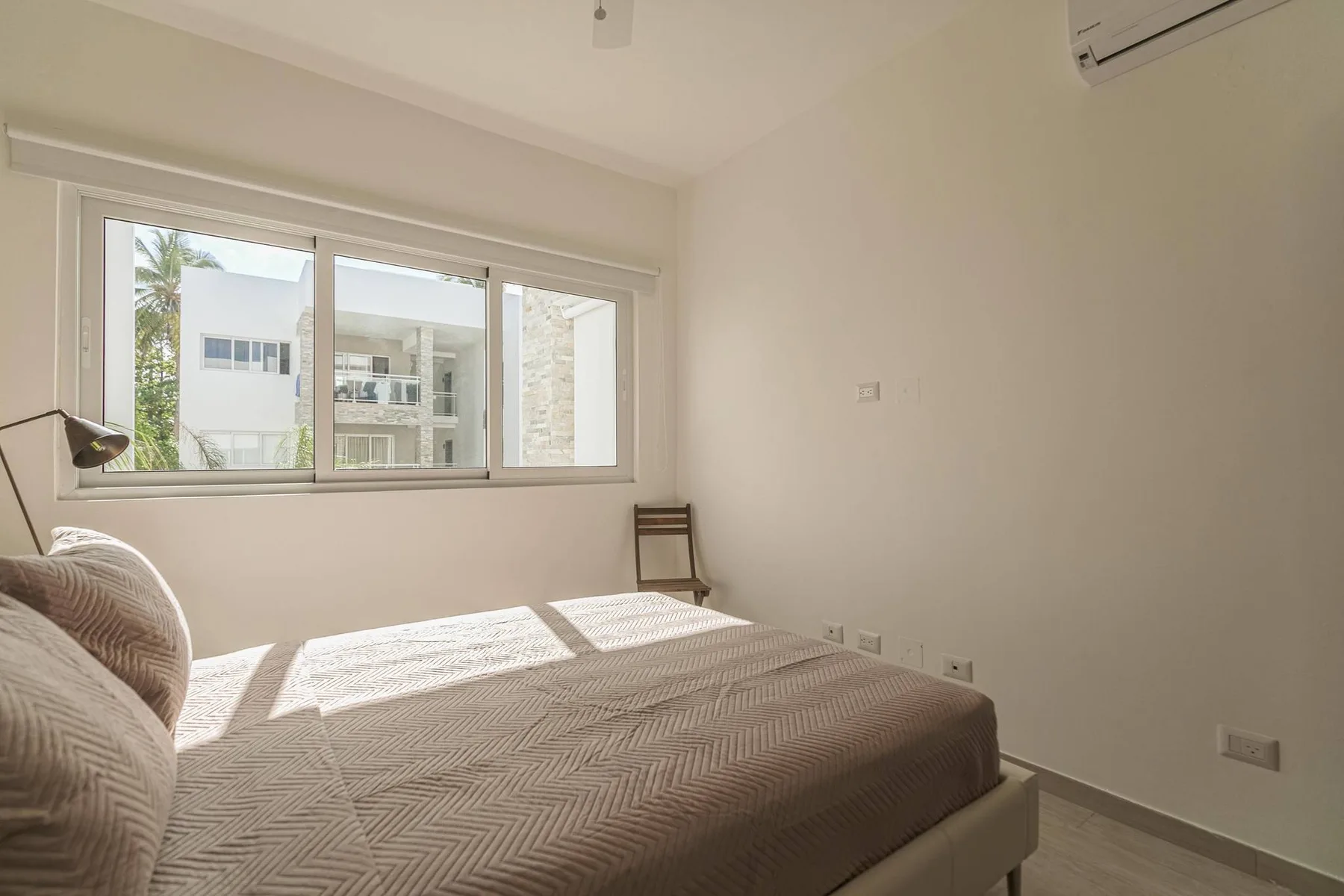 Paseo Del Mar B2B_200Mbps_Pool_Walk to Beach & Dining!