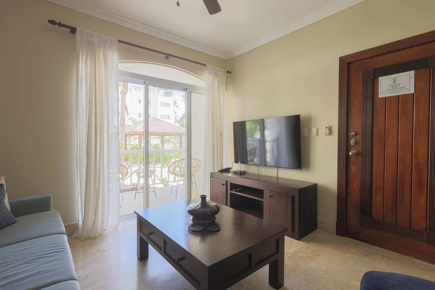 Beach Residency B2LO_200Mbps_Pool_Walk2Beach!