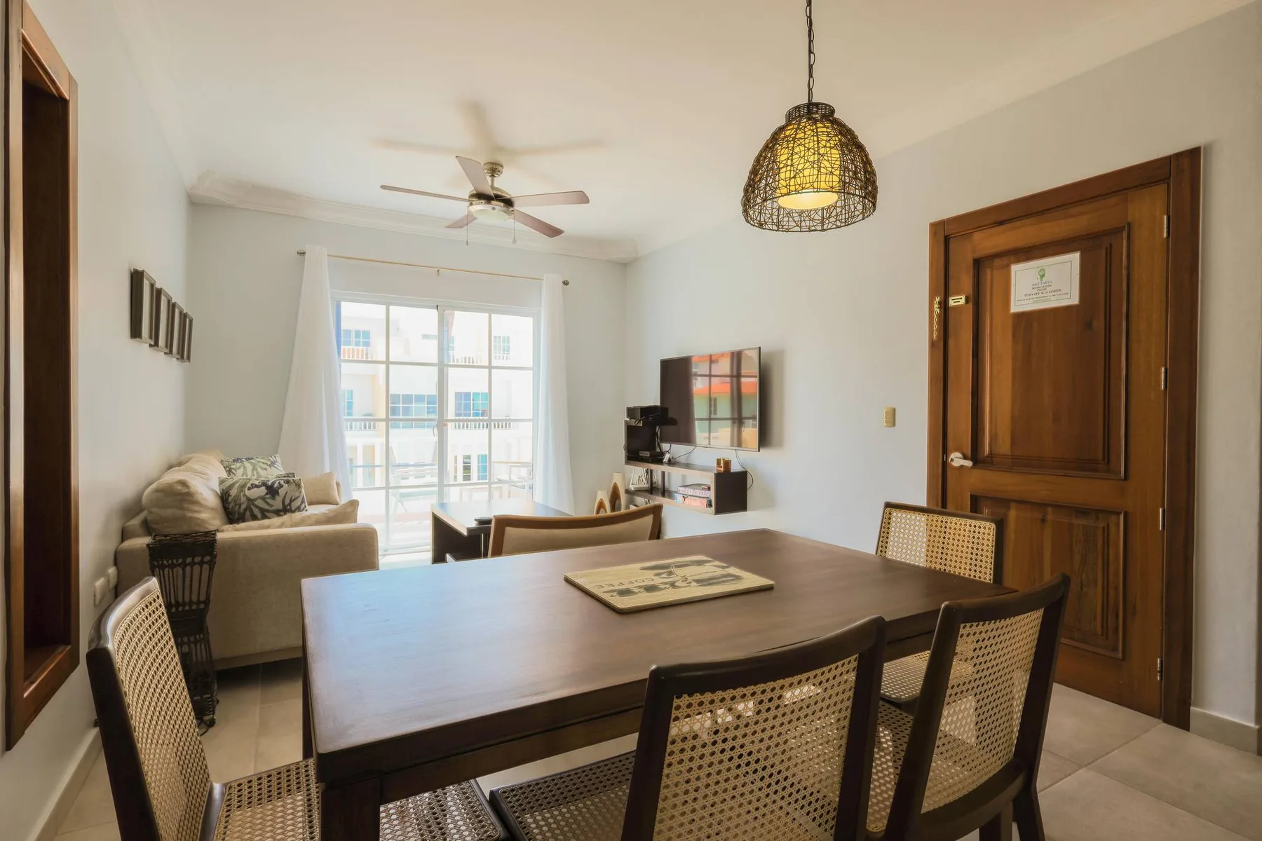 Estrella Del Mar H6LO_200Mbps_BBQ_Walk to Beach