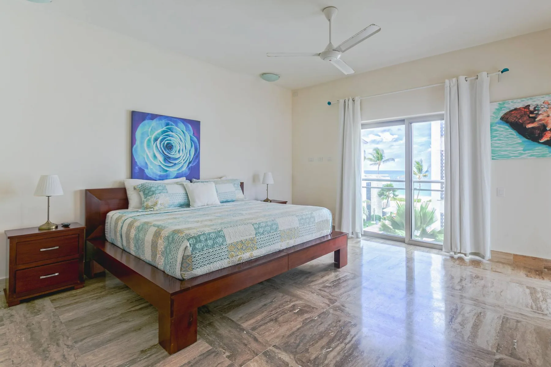 Costa Atlantica C302LO_Beachfront_200Mbps Internet