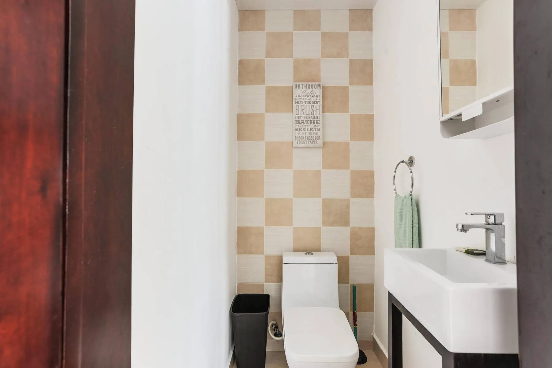 Costa Hermosa C302_200Mbps_Pool_BBQ_Walk to the Beach