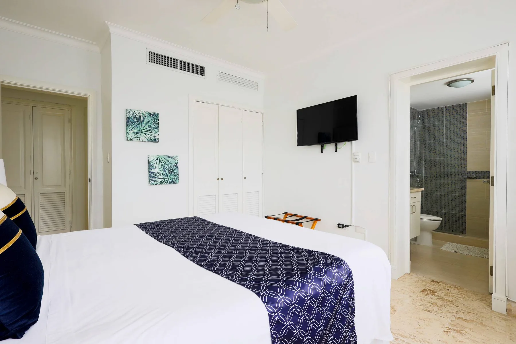 Playa Turquesa I201 LO_200 Mbps_Private Beach Access_BBQ
