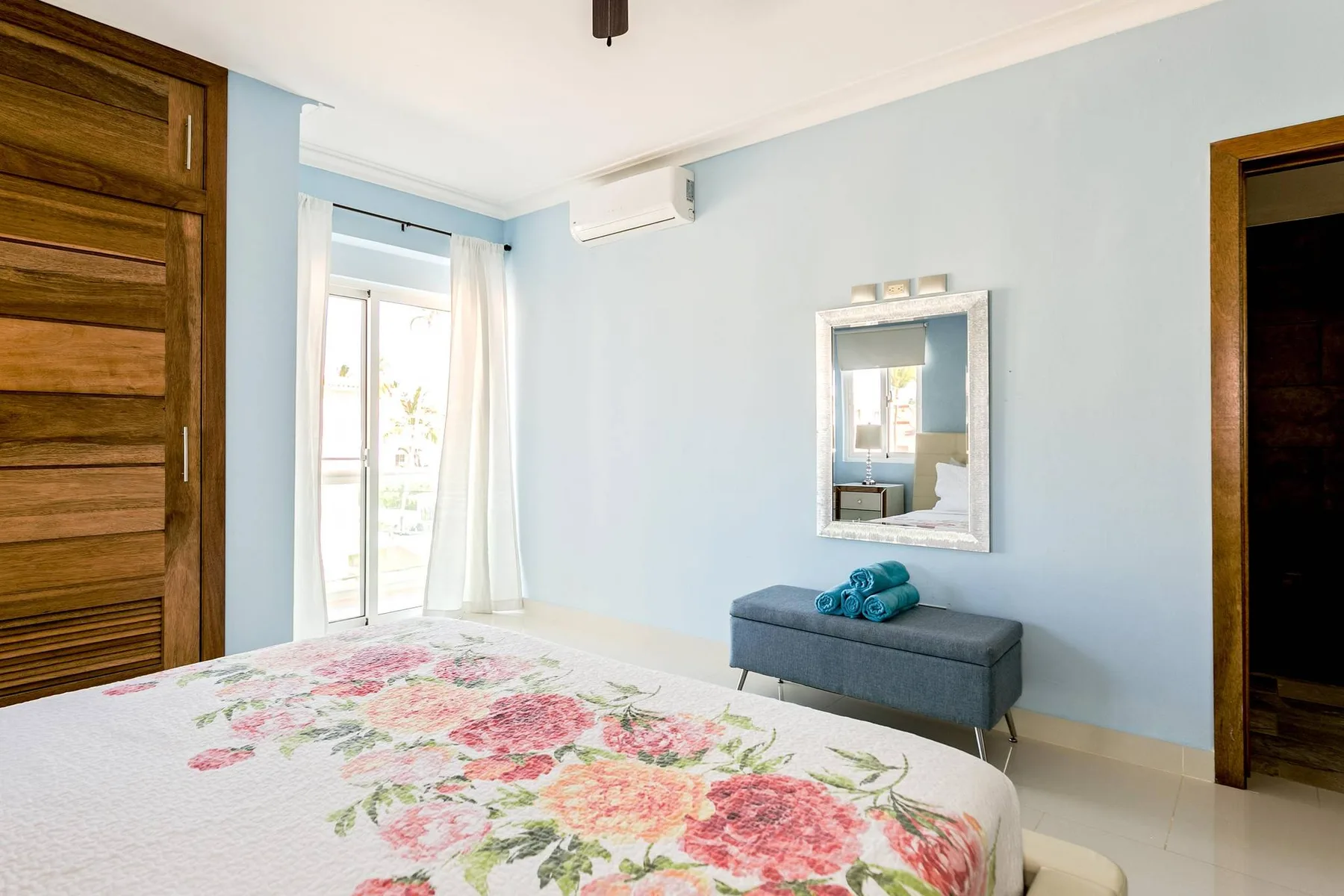 Costa Hermosa H301_80Mbps_Pool_BBQ_Walk to the Beach