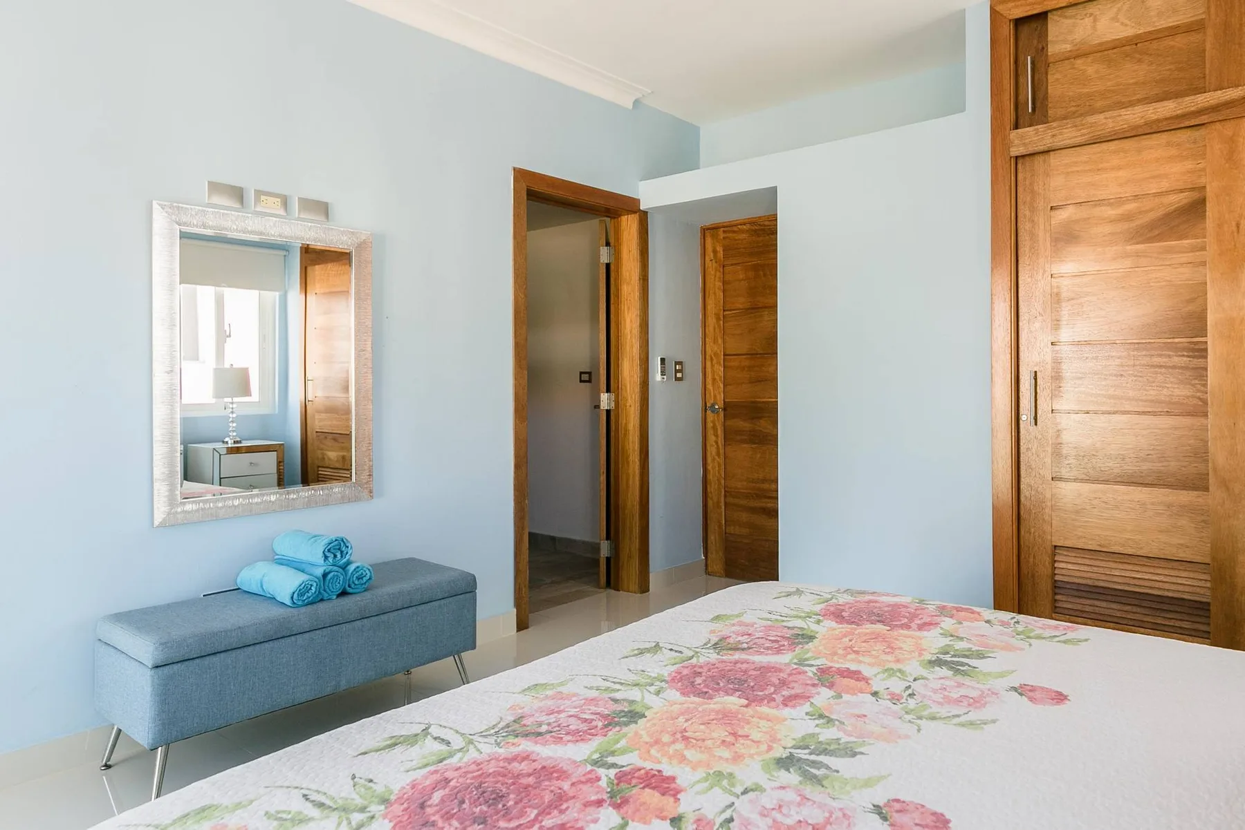 Costa Hermosa H301_80Mbps_Pool_BBQ_Walk to the Beach