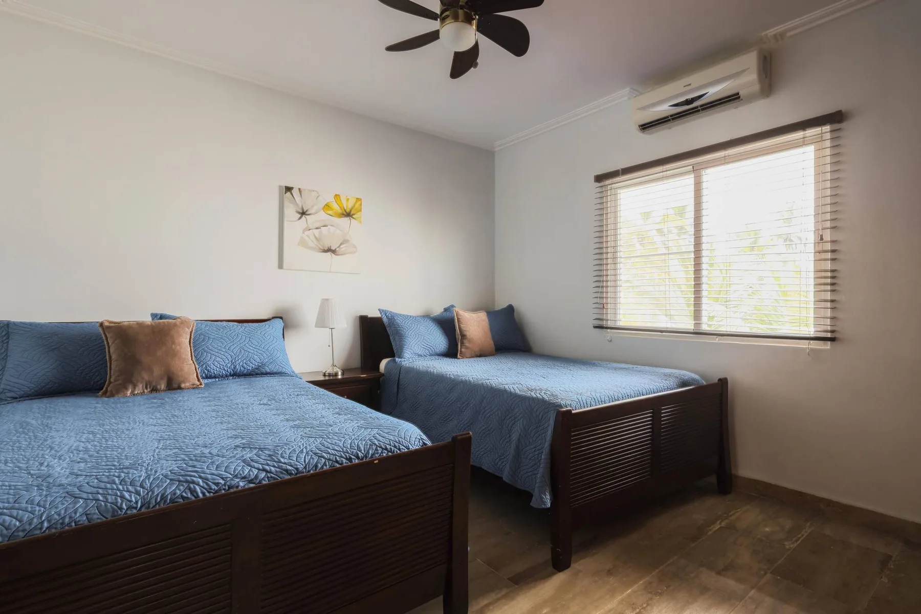 Corte Sea D302_200Mbps_Private RoofDeck_Walk2Beach