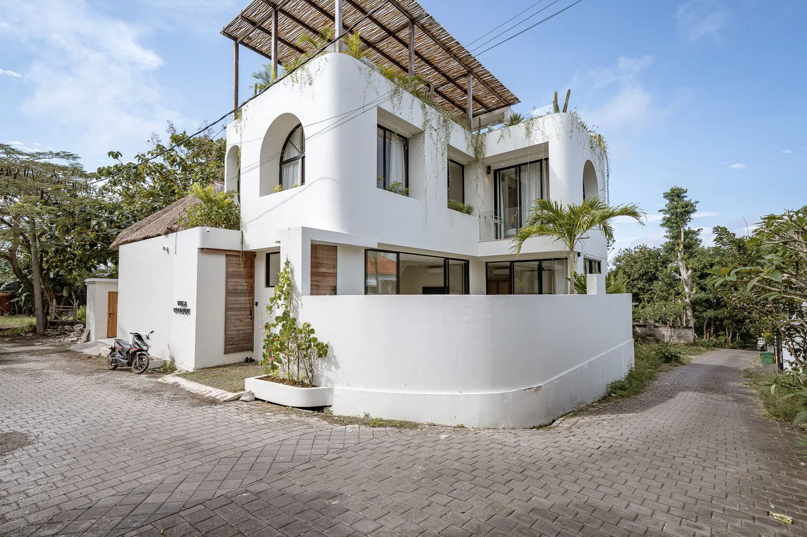Villa Good Juju