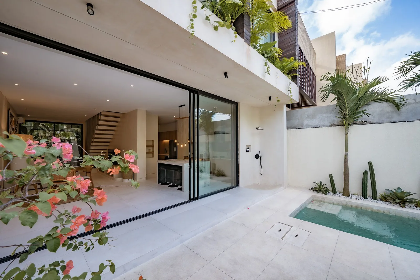 Villa Nazare Berawa