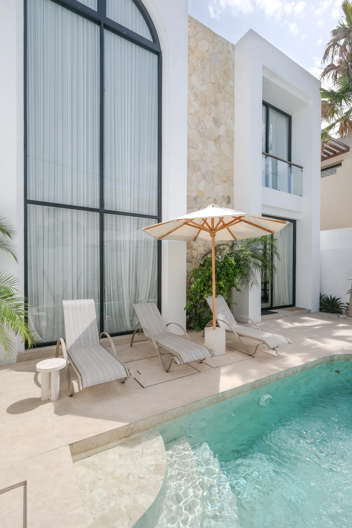 Limón & Cello Villa