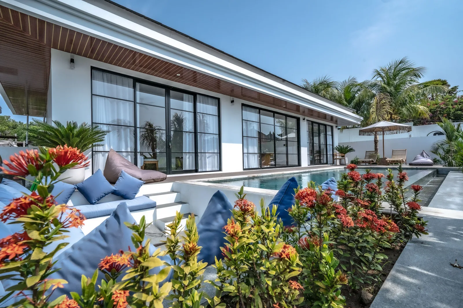 Jing Jang Villas