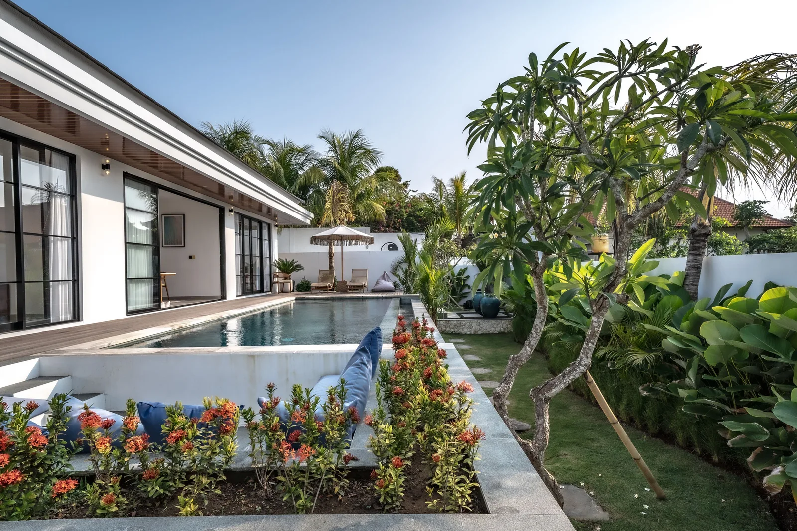 Jing Jang Villas