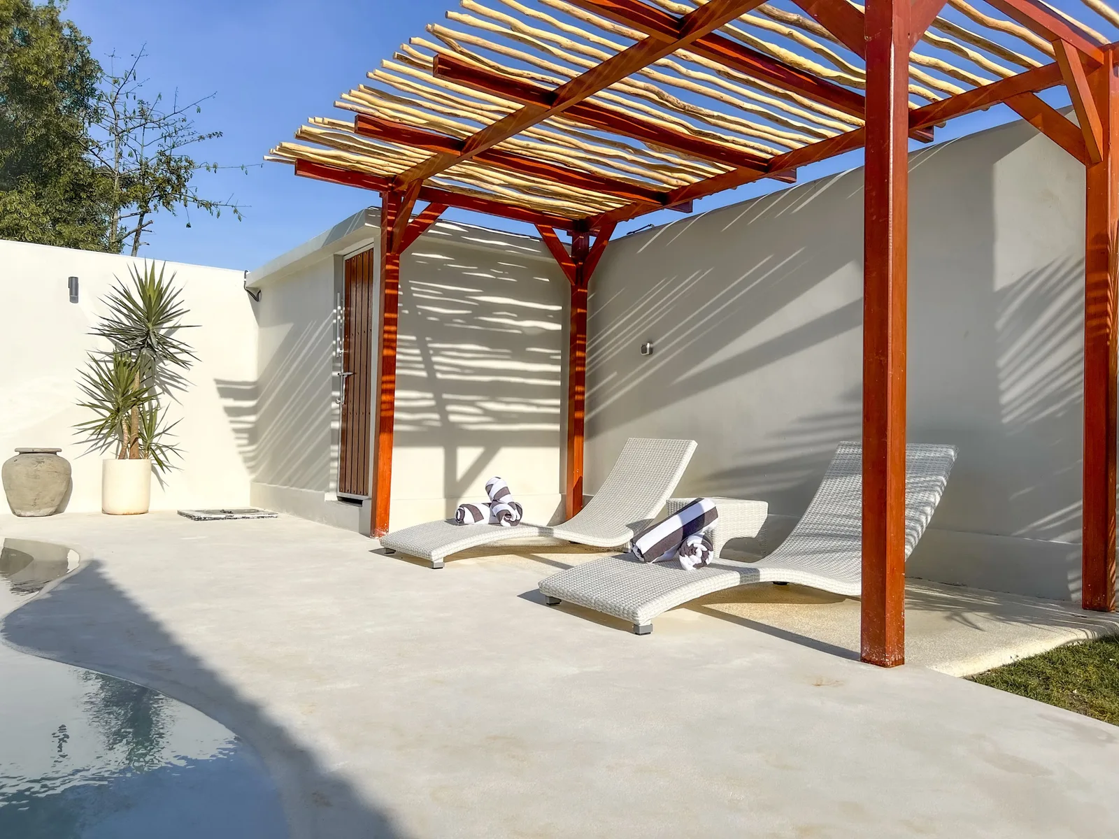 Moana Villa & Suites Bingin