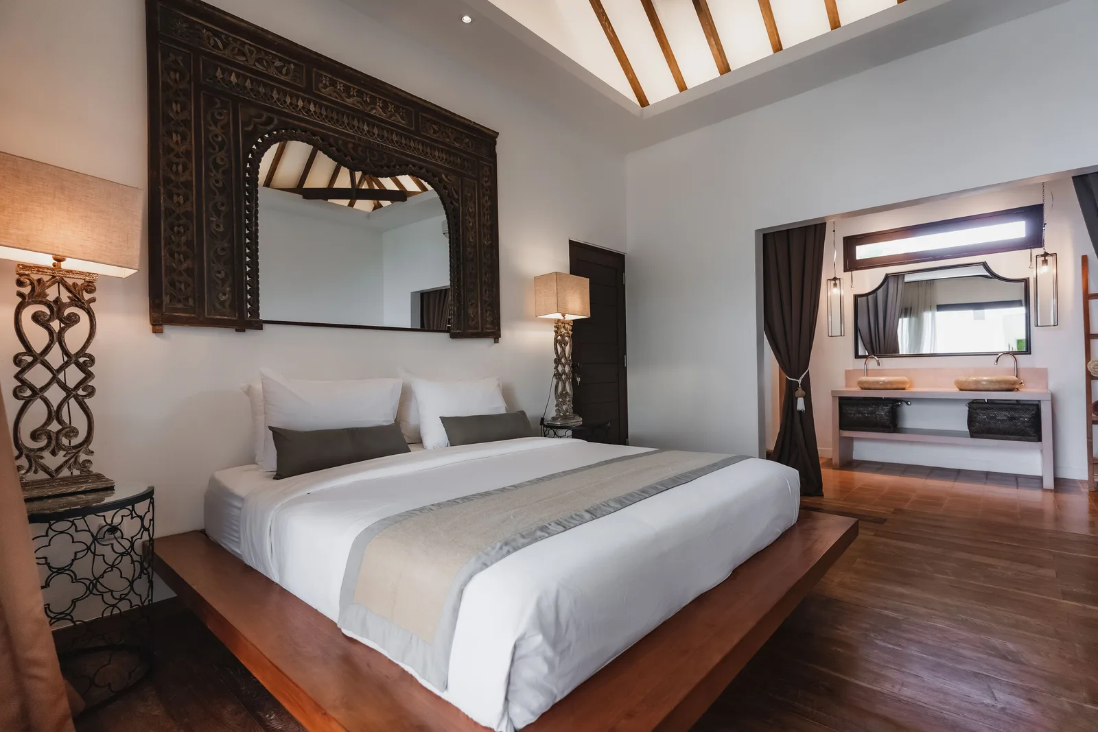 Villa Aram Residence