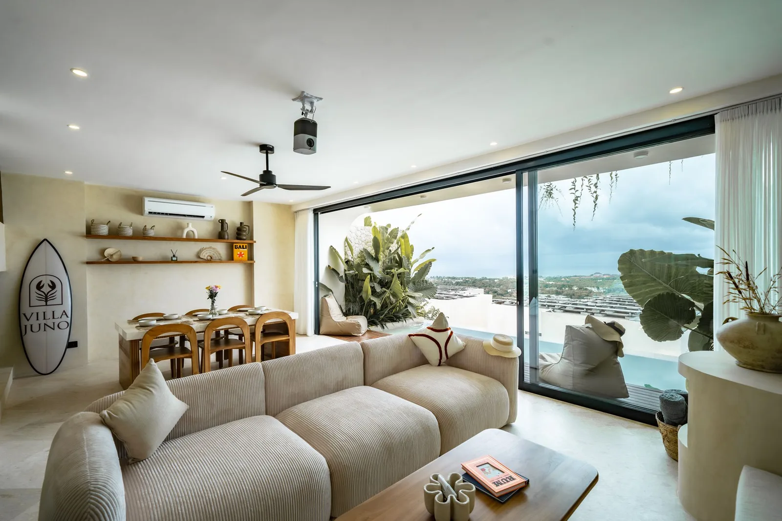 Villa Juno Uluwatu