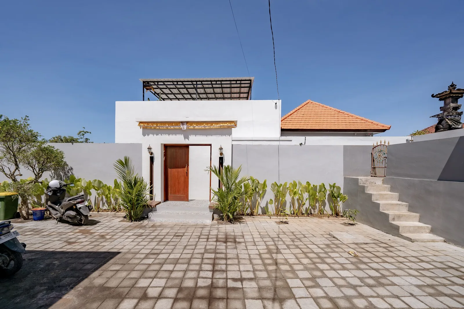 The Lotus Villa