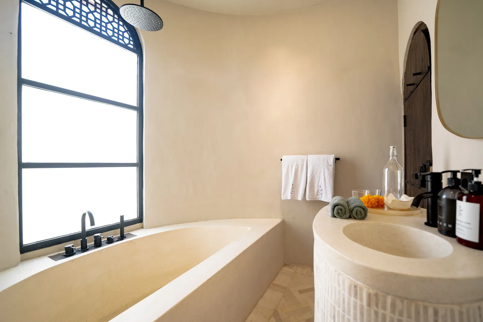 Savili Villas Nyang Nyang