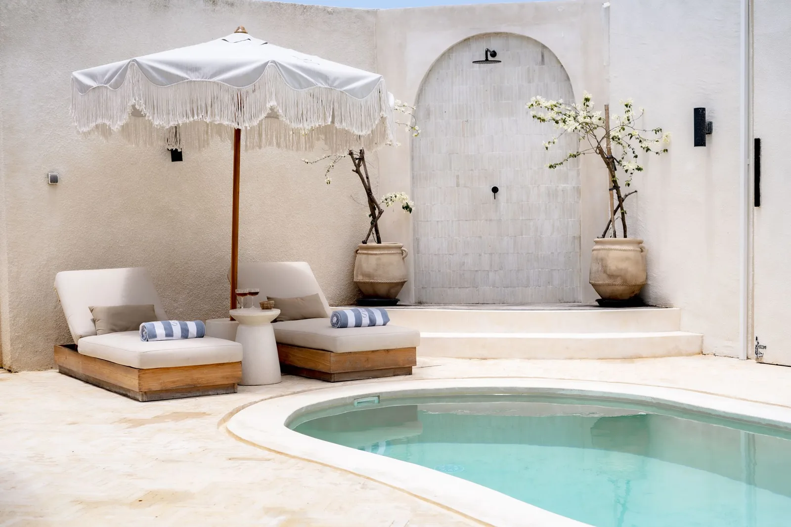 Savili Villas Nyang Nyang