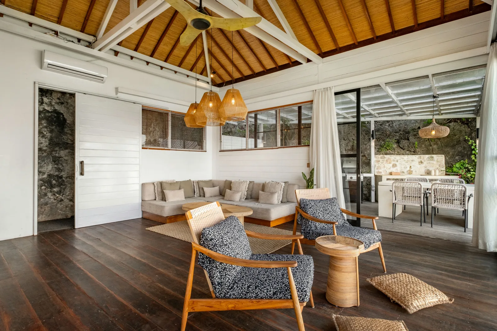 Santai by The Korowai Uluwatu