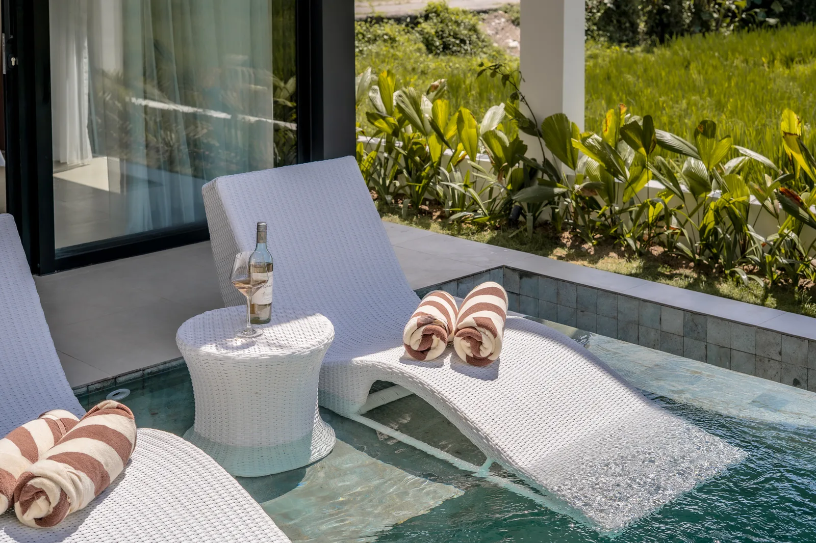 Villa Ambisi Kedungu