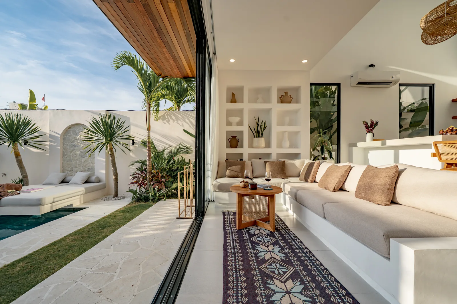Villa Ezra Azul