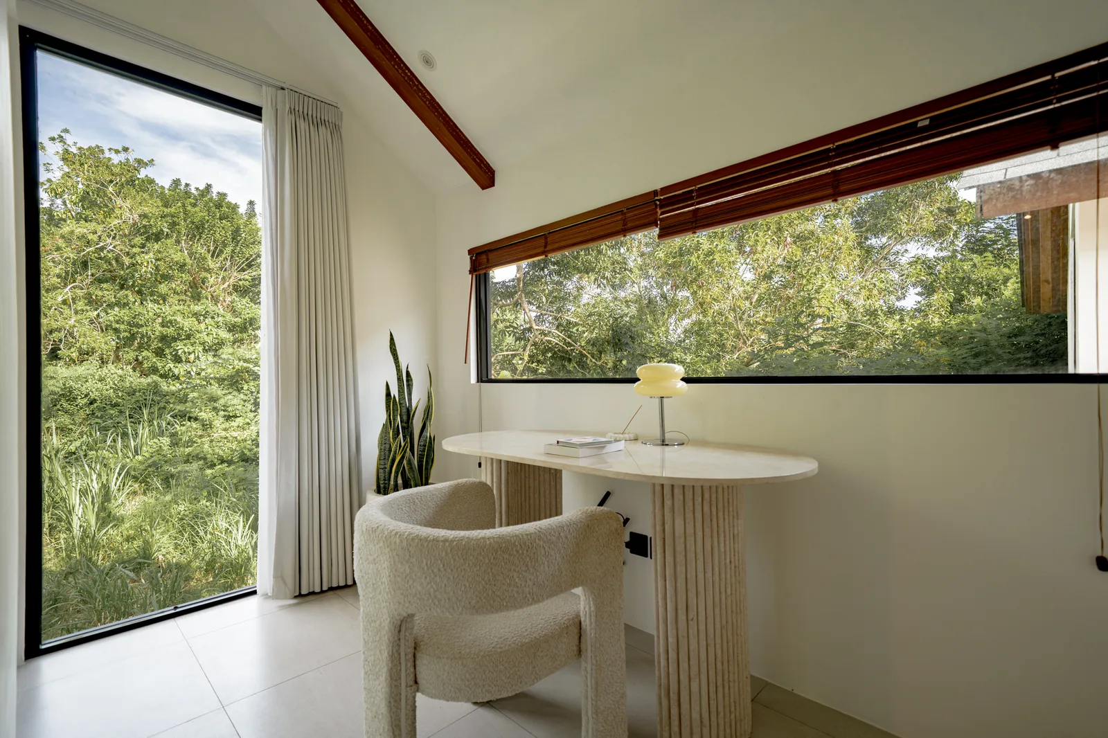 Villa Ezra Azul