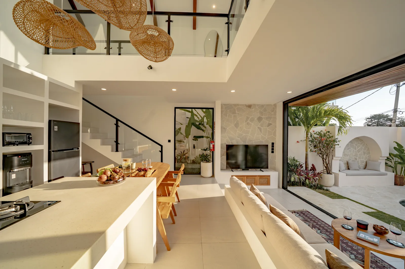 Villa Ezra Azul