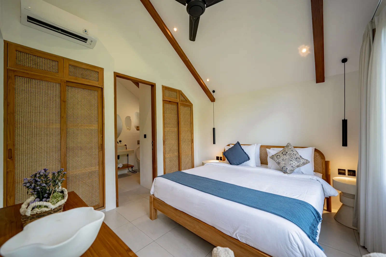 Villa Ezra Azul