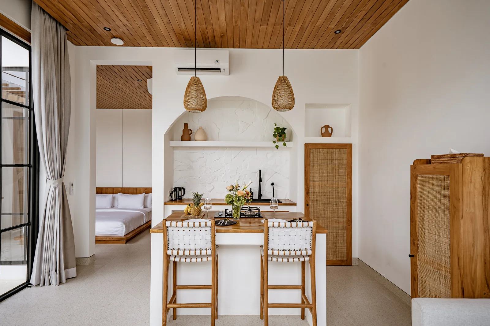 Villa Sunny Day Suites