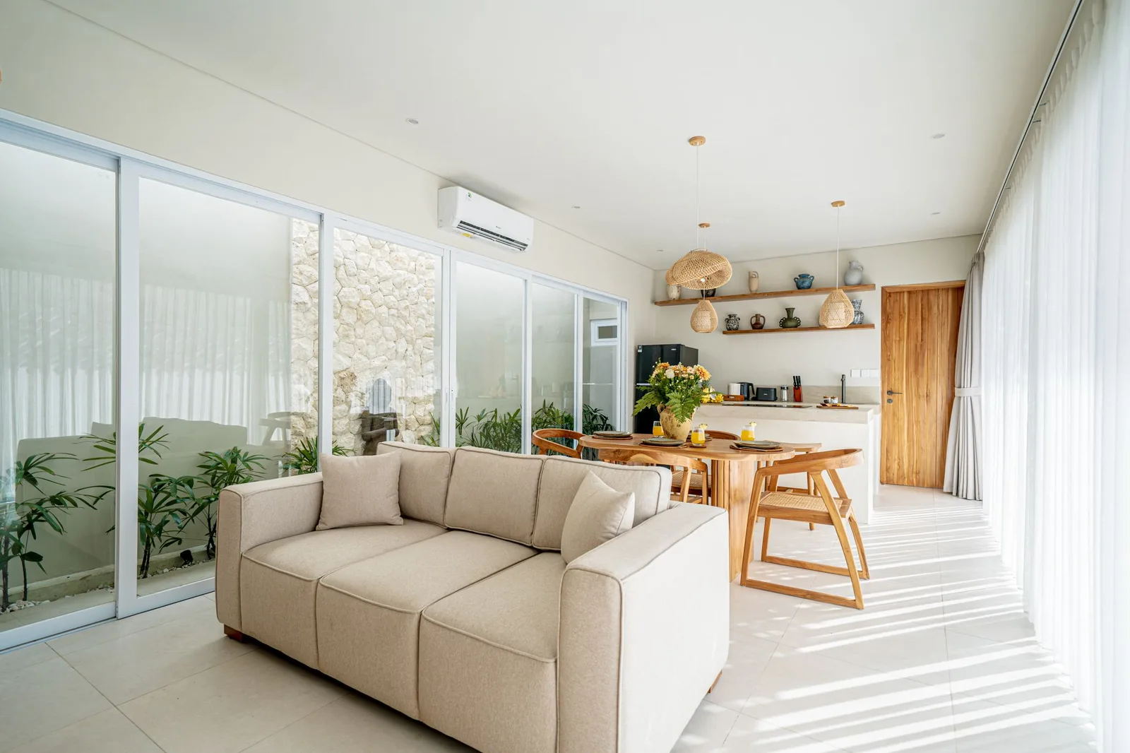 Rocha Villa Uluwatu