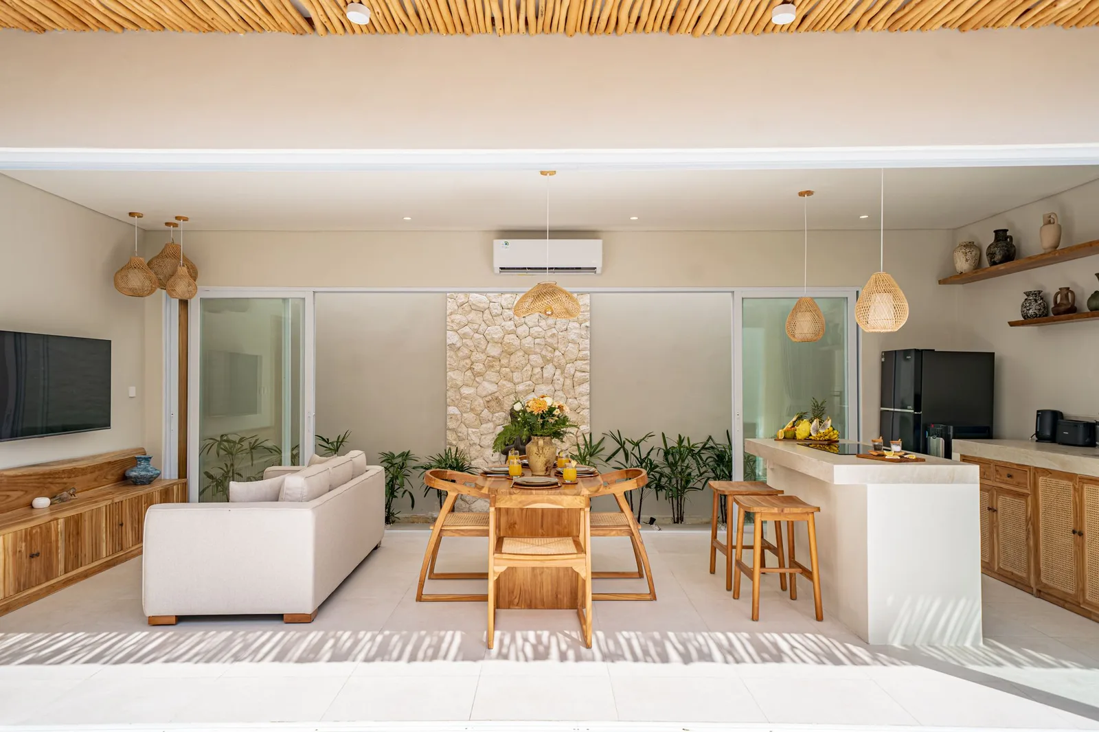 Rocha Villa Uluwatu