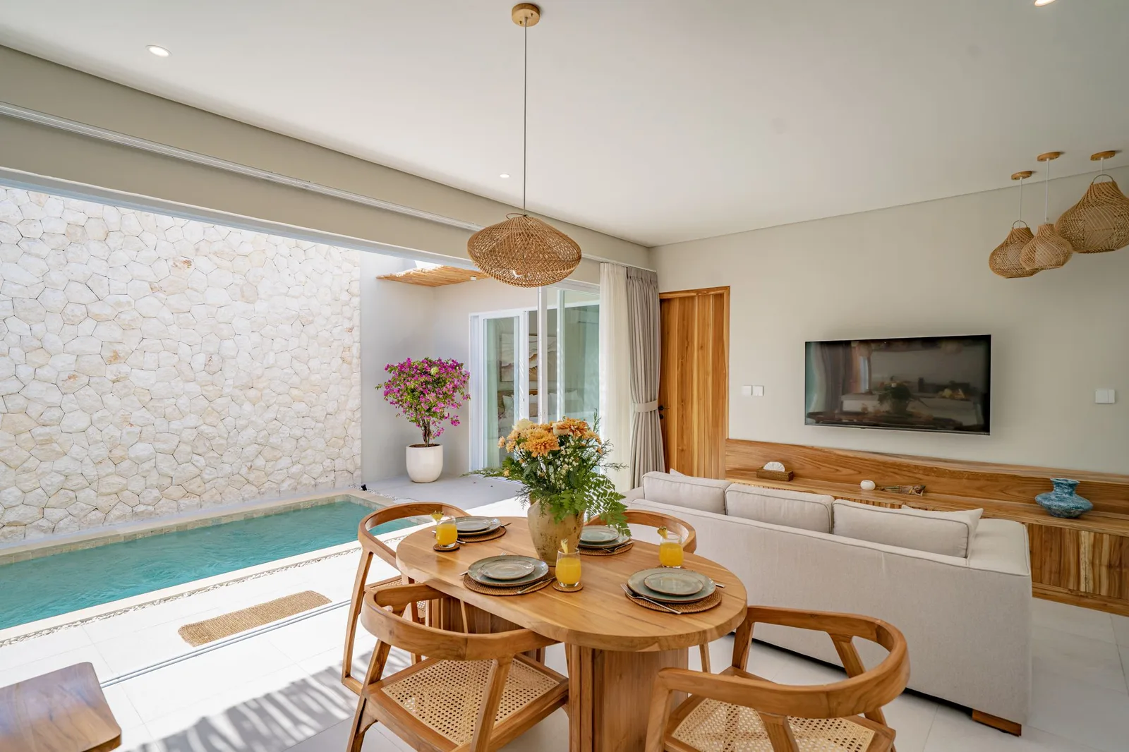 Rocha Villa Uluwatu