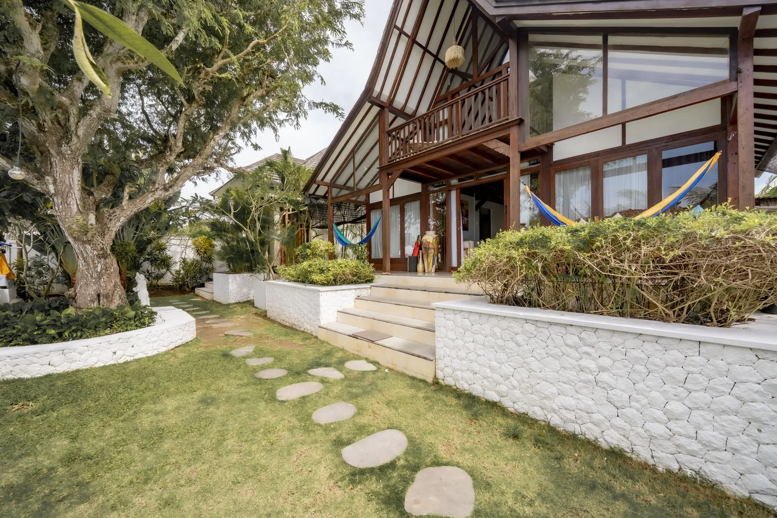 Jing Jang 1 Villa