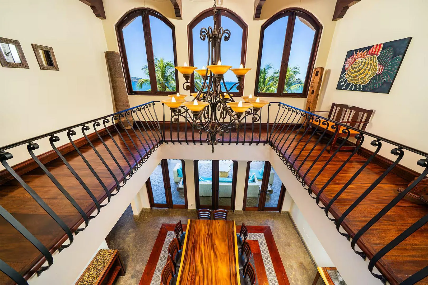 FL-01 — Beachfront Villa with Chef Service