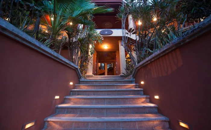 TA-06 — Tamarindo Vacation Villa
