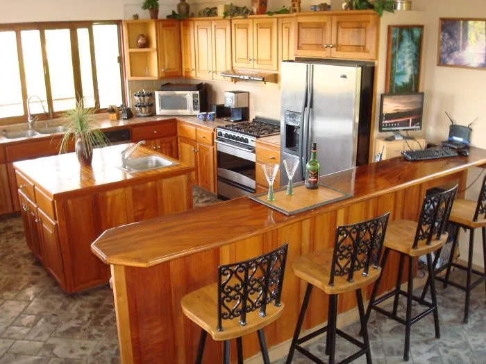 TA-06 — Tamarindo Vacation Villa