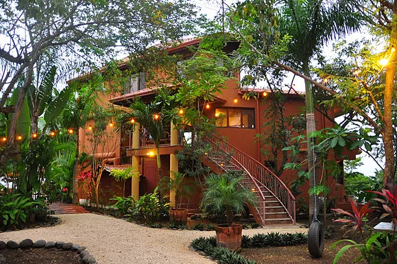 TA-06 — Tamarindo Vacation Villa