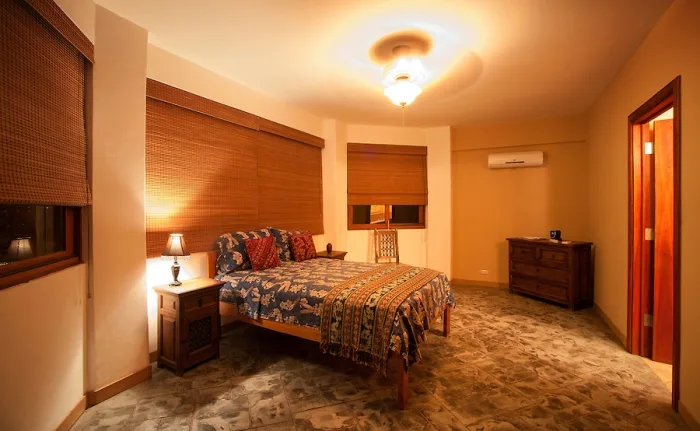TA-06 — Tamarindo Vacation Villa