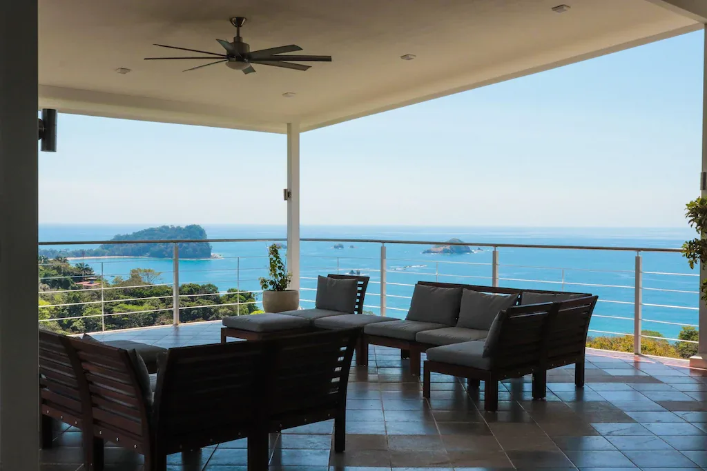 MA-25 — Ocean View Family Villa