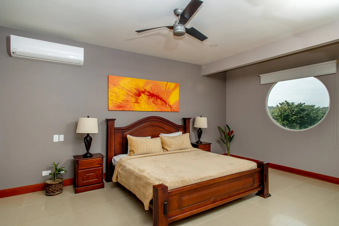 MA-25 — Ocean View Family Villa