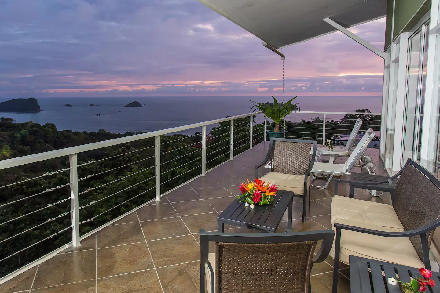 MA-25 — Ocean View Family Villa