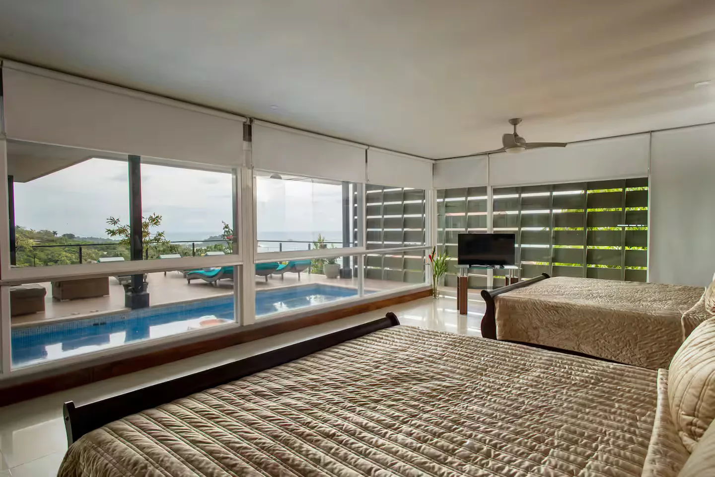MA-25 — Ocean View Family Villa