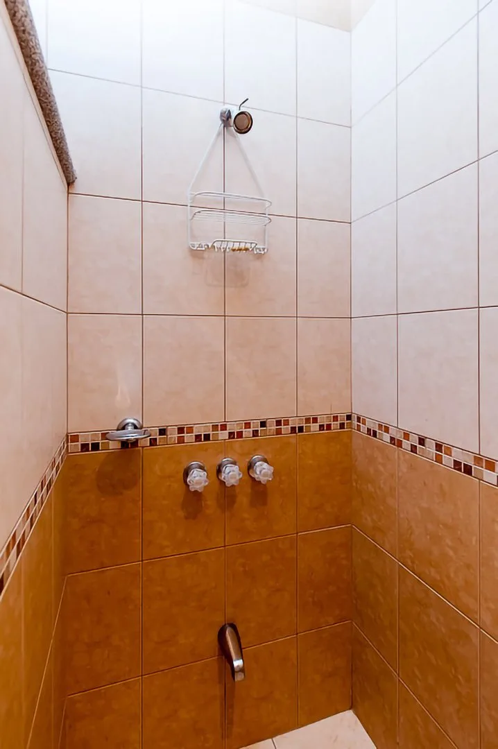 TA-05 — Tamarindo Penthouse Villa