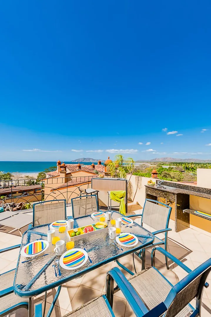 TA-05 — Tamarindo Penthouse Villa