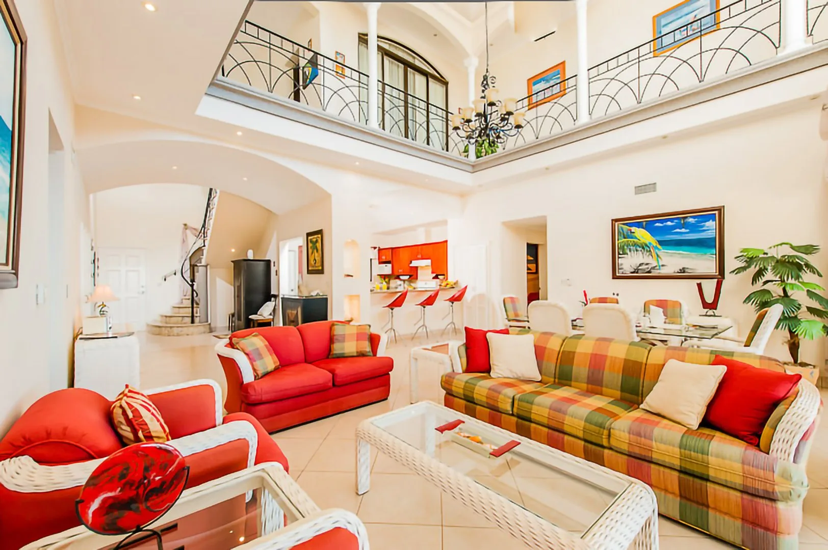 TA-05 — Tamarindo Penthouse Villa