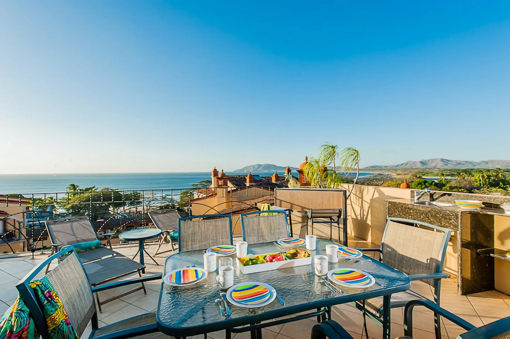 TA-05 — Tamarindo Penthouse Villa