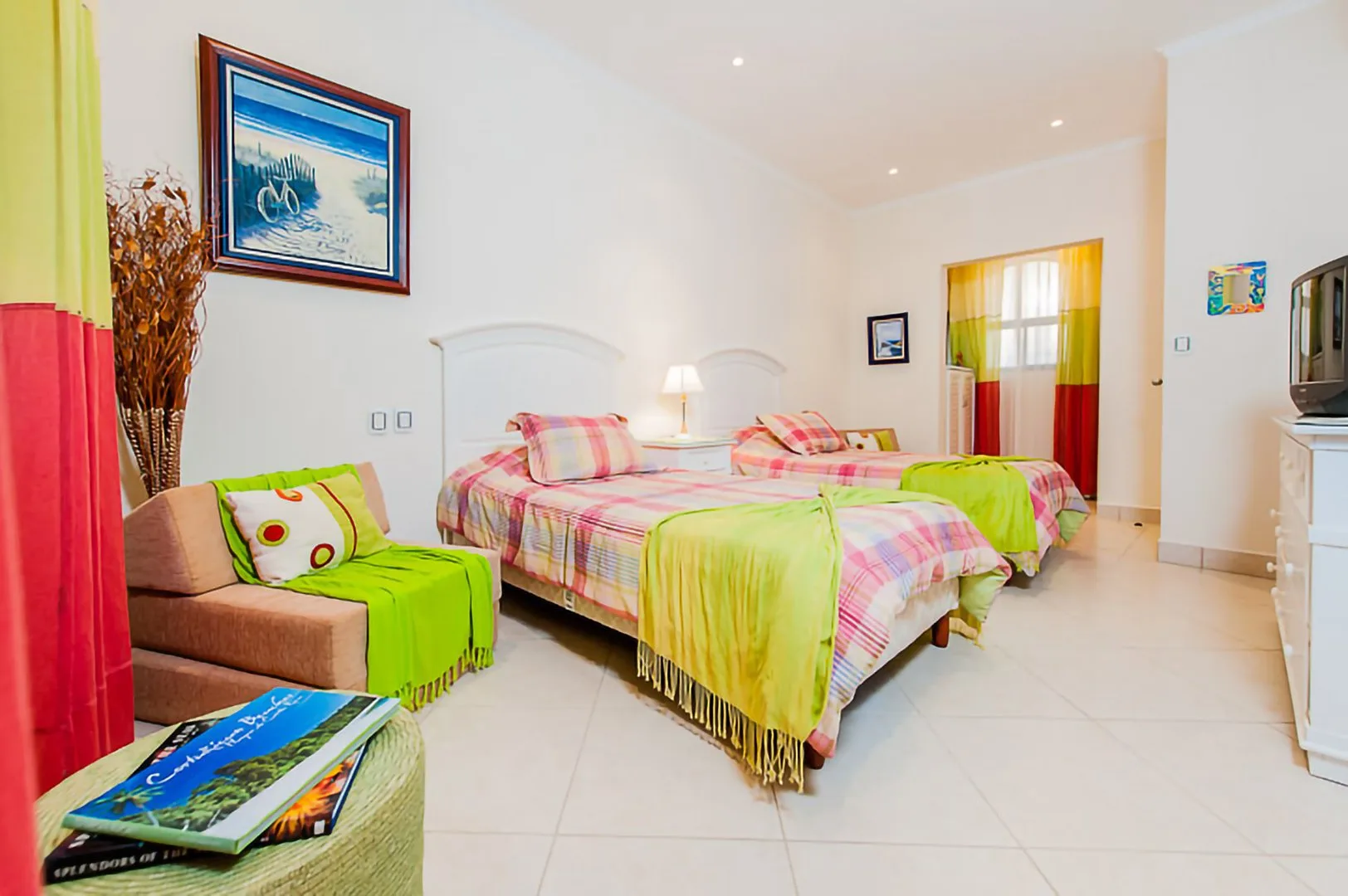 TA-05 — Tamarindo Penthouse Villa