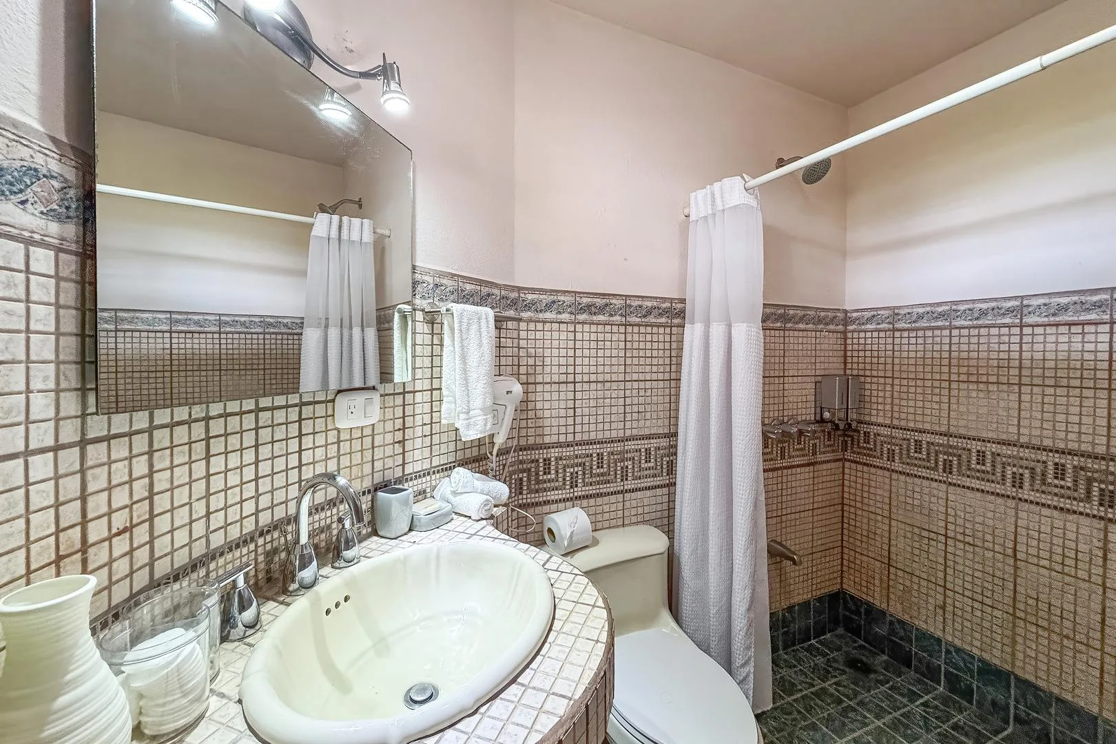 MA-06 — Ocean View Villa with Private Sky Suite